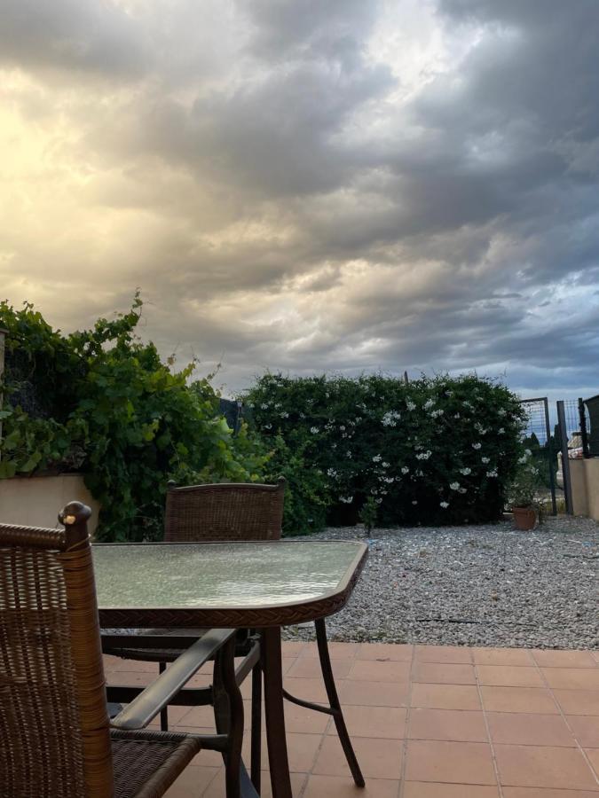 Emporda Country House Borrassa Екстер'єр фото